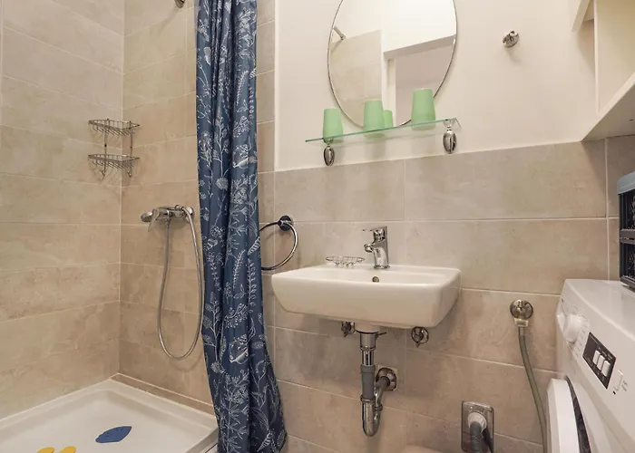 Apartamento 1 Bedroom Awesome In